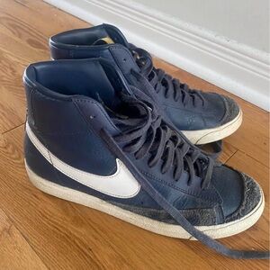 Nike Men’s Navy Blazers